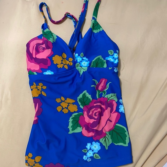 Matilda Jane swim - Picture 1 of 2